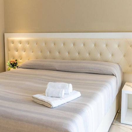 Residence Hotel Alba Palace 알바아드리안티카 외부 사진